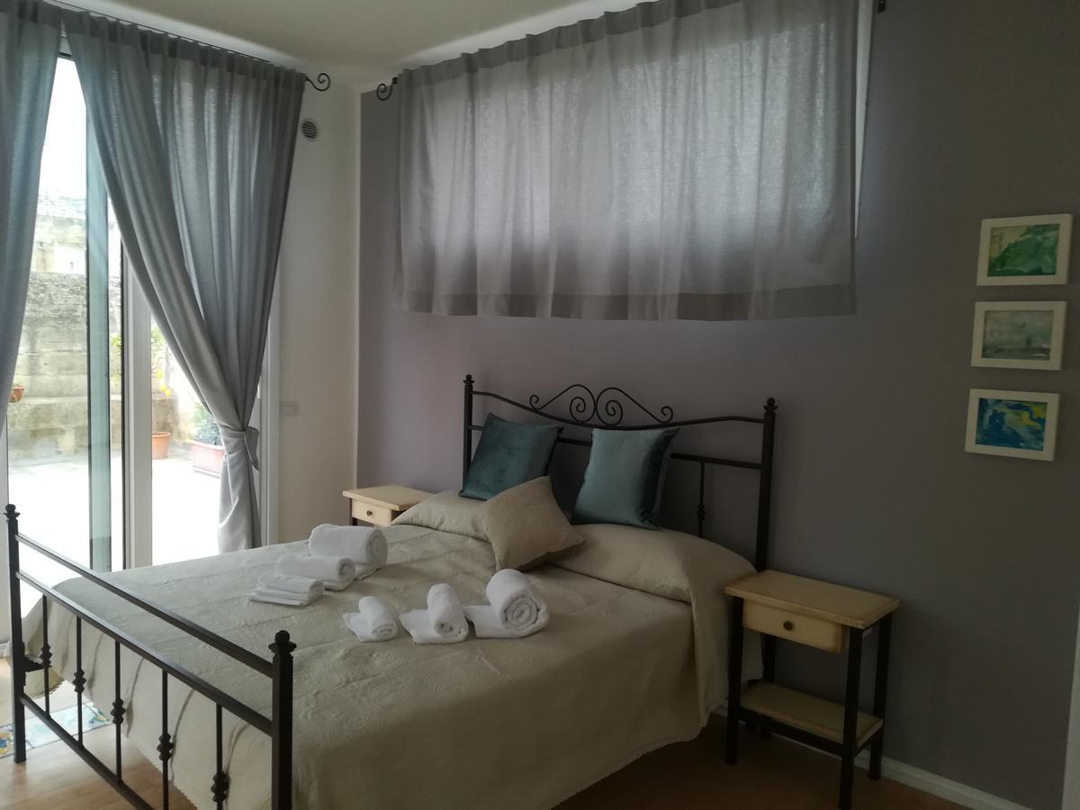 Bed and Breakfast Dimora Dell'Artista Lecce Zewnętrze zdjęcie