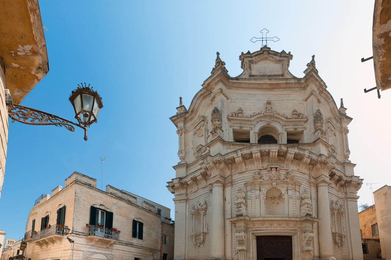 Bed and Breakfast Dimora Dell'Artista Lecce Zewnętrze zdjęcie
