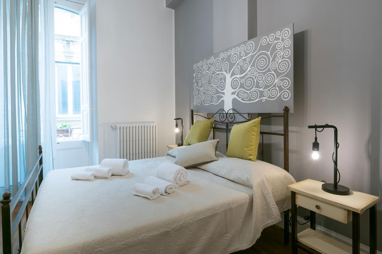 Bed and Breakfast Dimora Dell'Artista Lecce Zewnętrze zdjęcie