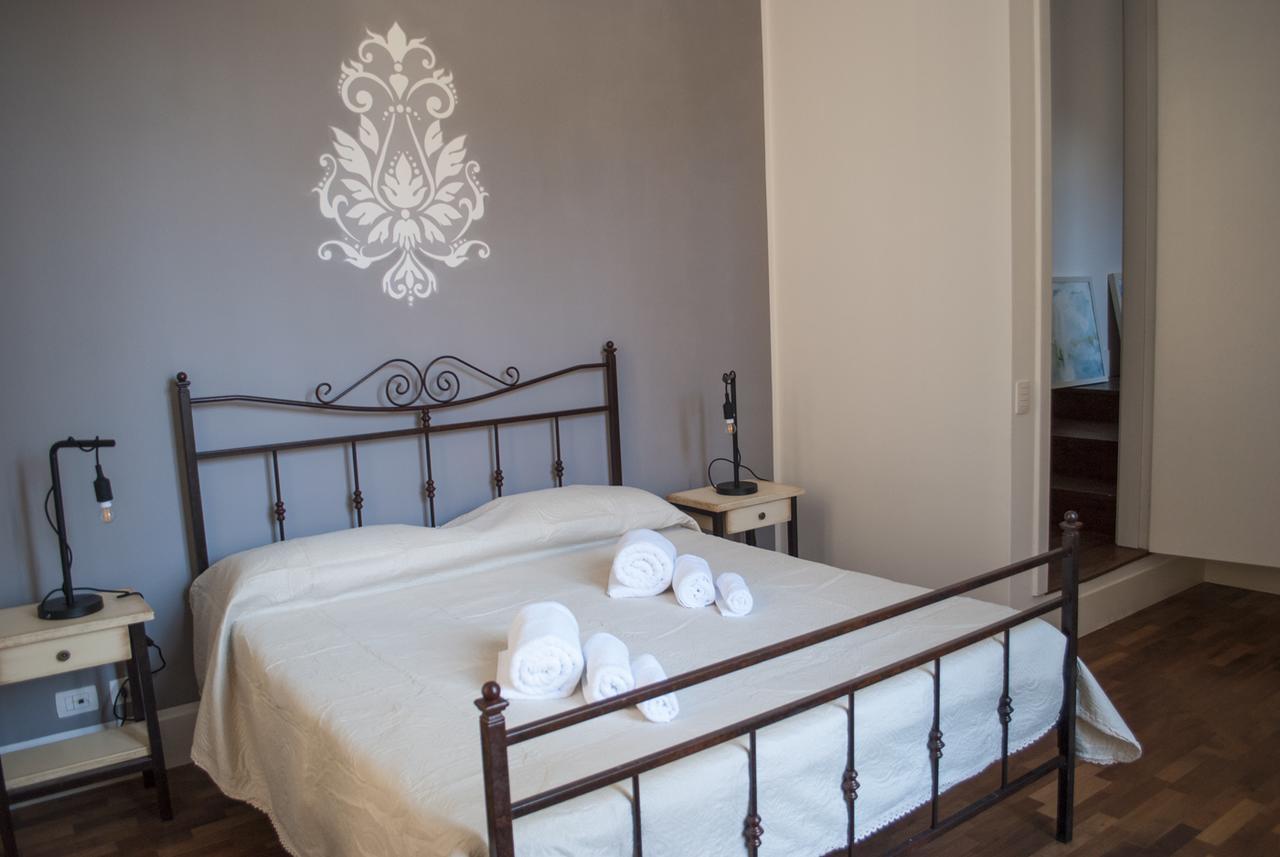 Bed and Breakfast Dimora Dell'Artista Lecce Zewnętrze zdjęcie