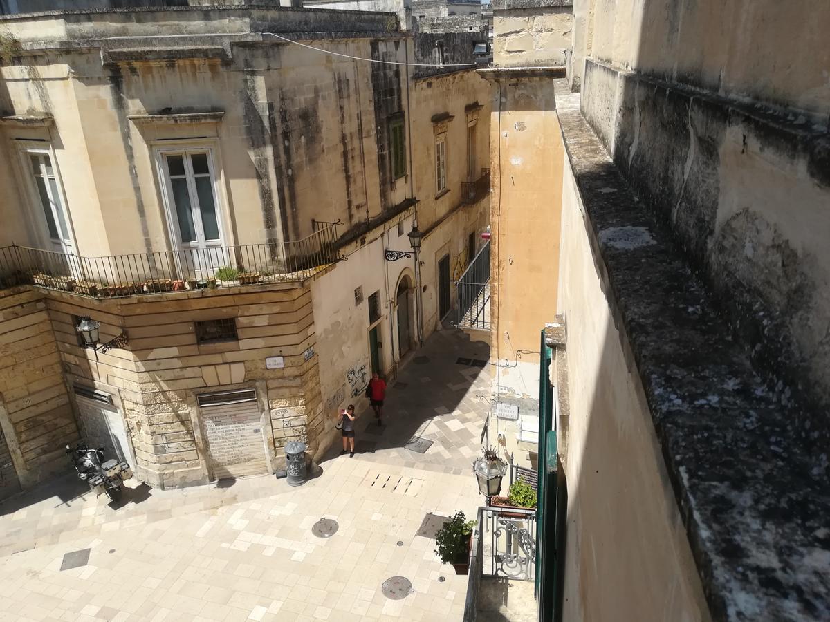 Bed and Breakfast Dimora Dell'Artista Lecce Zewnętrze zdjęcie