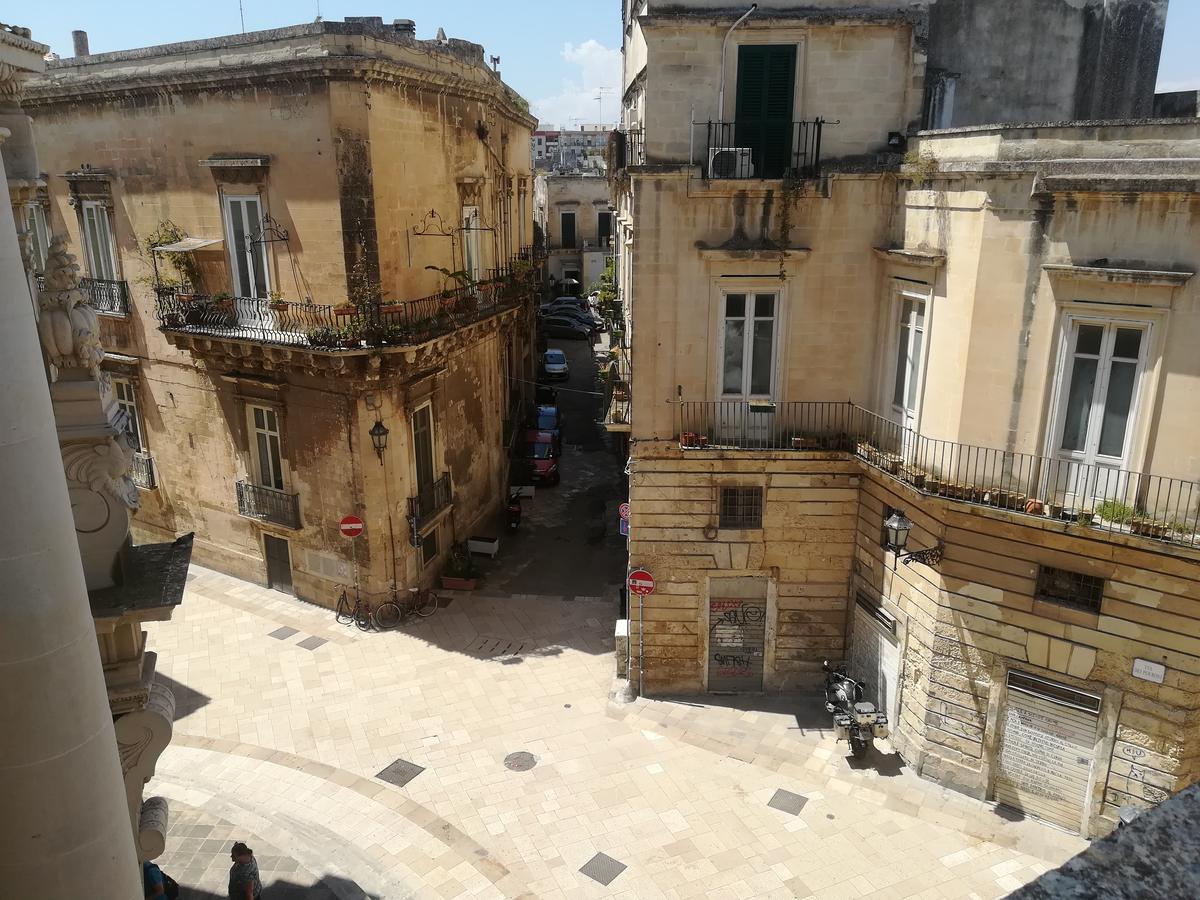 Bed and Breakfast Dimora Dell'Artista Lecce Zewnętrze zdjęcie