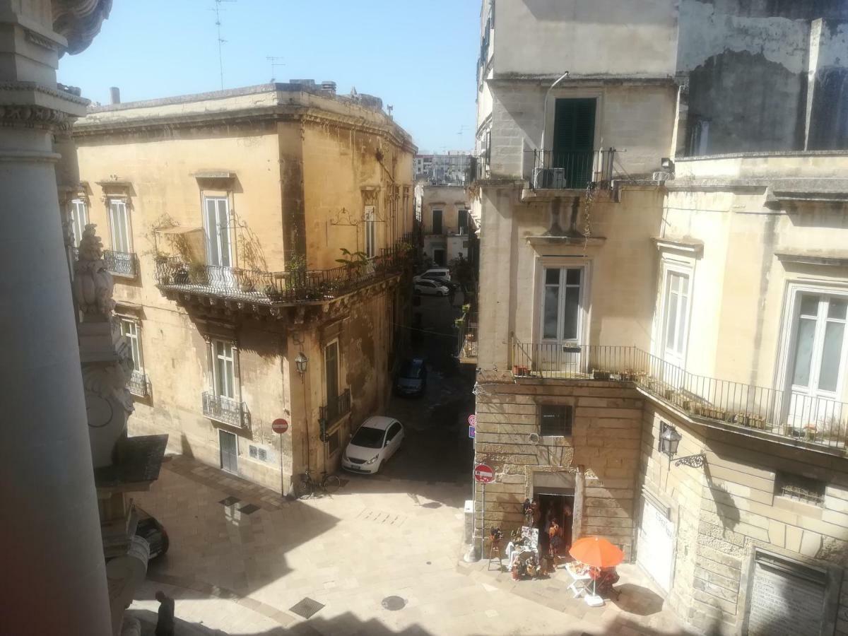 Bed and Breakfast Dimora Dell'Artista Lecce Zewnętrze zdjęcie